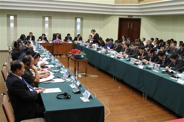 Состоялась встреча камбоджийских властей и каучуковых предприятий Вьетнама